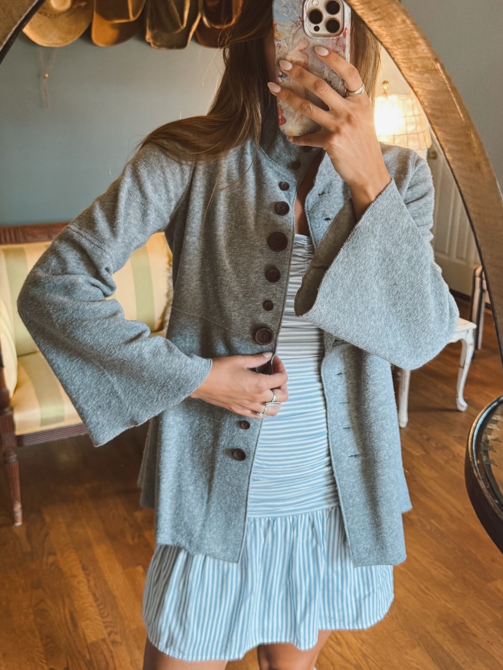 Soft Surroundings Gray flared belled sleeve cardigan sweater sz small
